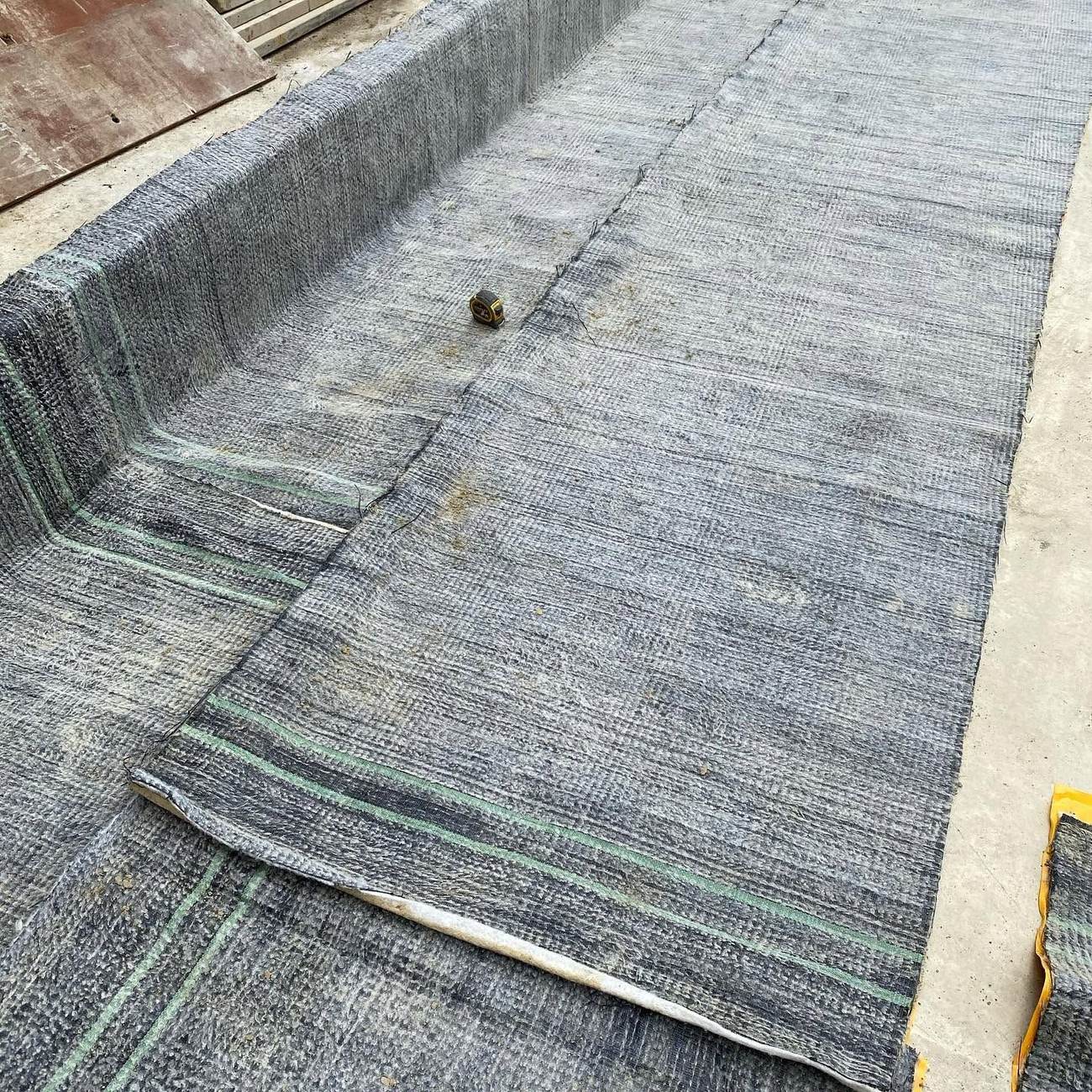 Deep basement excavation with reinforcement mat